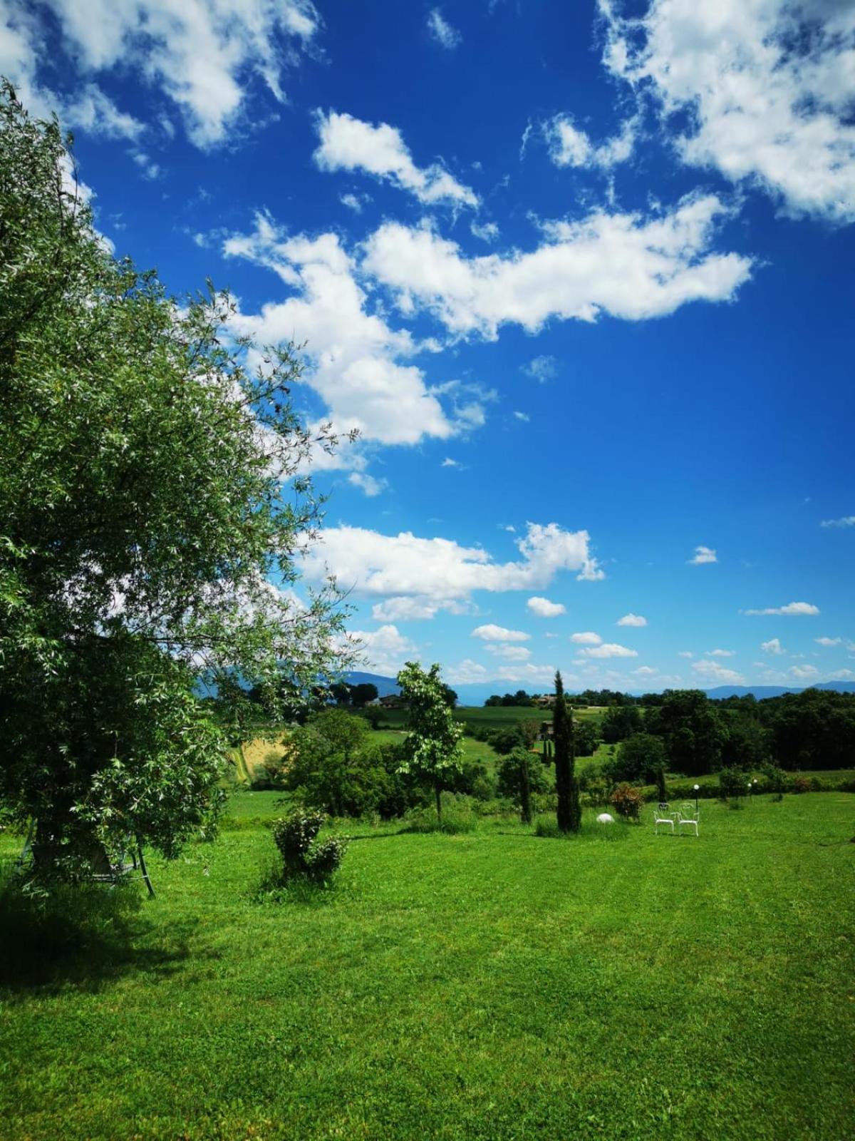 Dolce Farnetta En-suite Spa & Yoga Bed & Breakfast