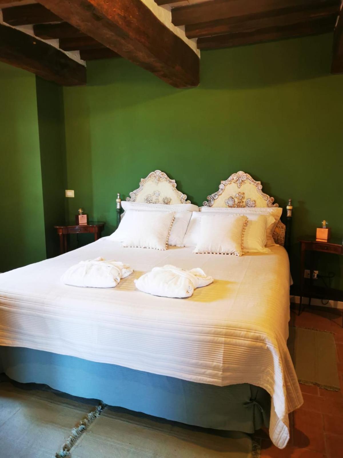 Dolce Farnetta En-suite Spa & Yoga Bed & Breakfast *