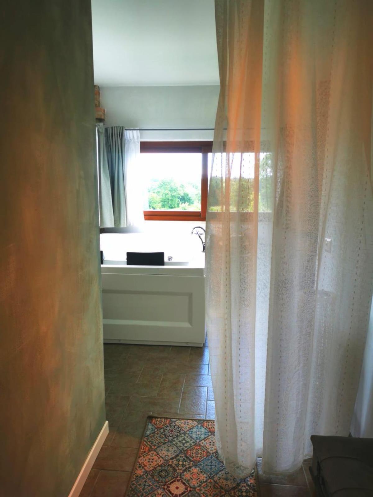 Dolce Farnetta En-suite Spa & Yoga * Montecastrilli